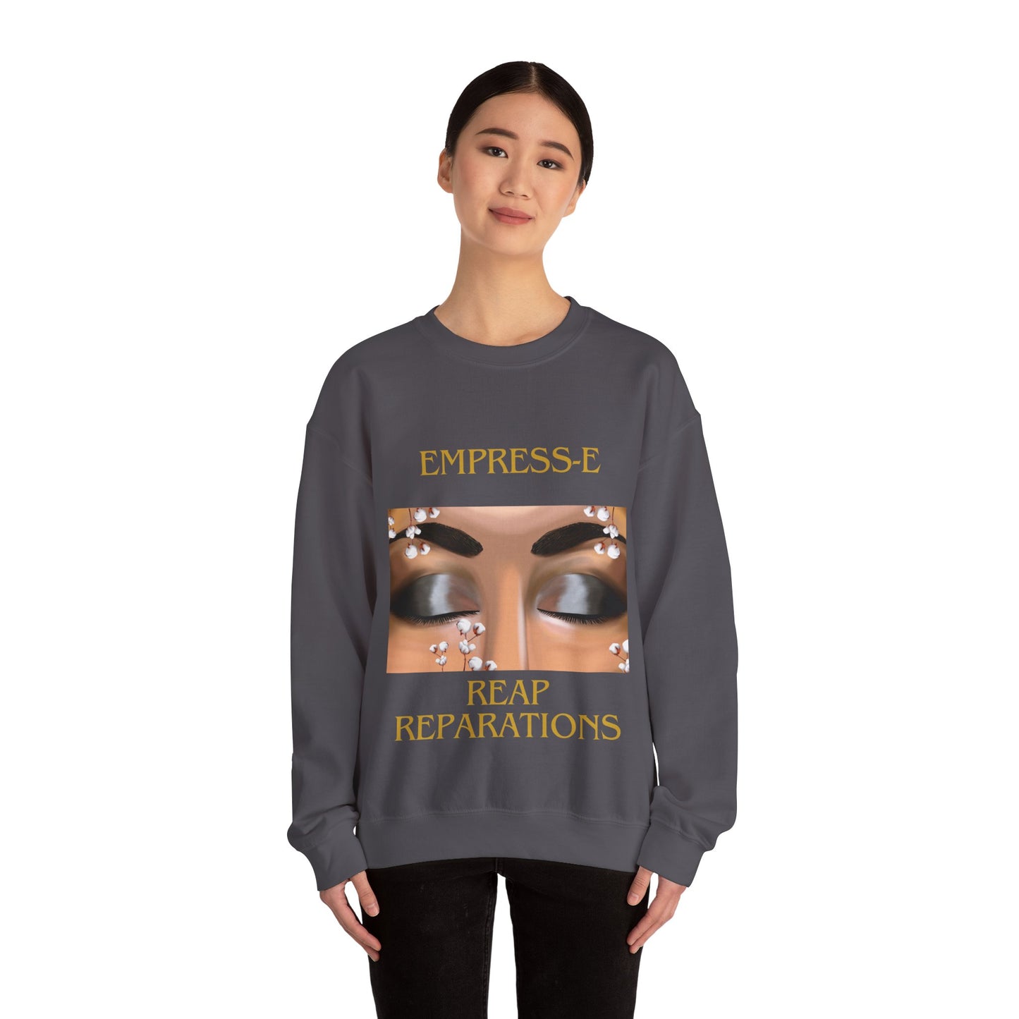 Unisex Heavy Blend™ Crewneck Sweatshirt. : EMPRESS-E. COTTON FIELD.