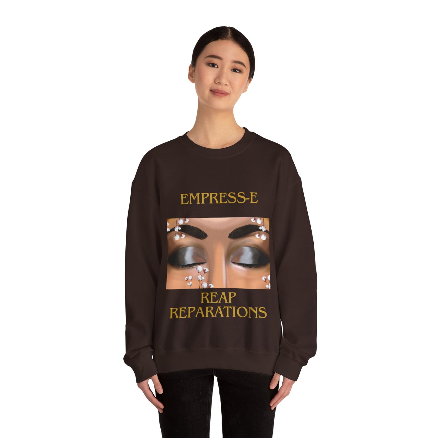 Unisex Heavy Blend™ Crewneck Sweatshirt. : EMPRESS-E. COTTON FIELD.