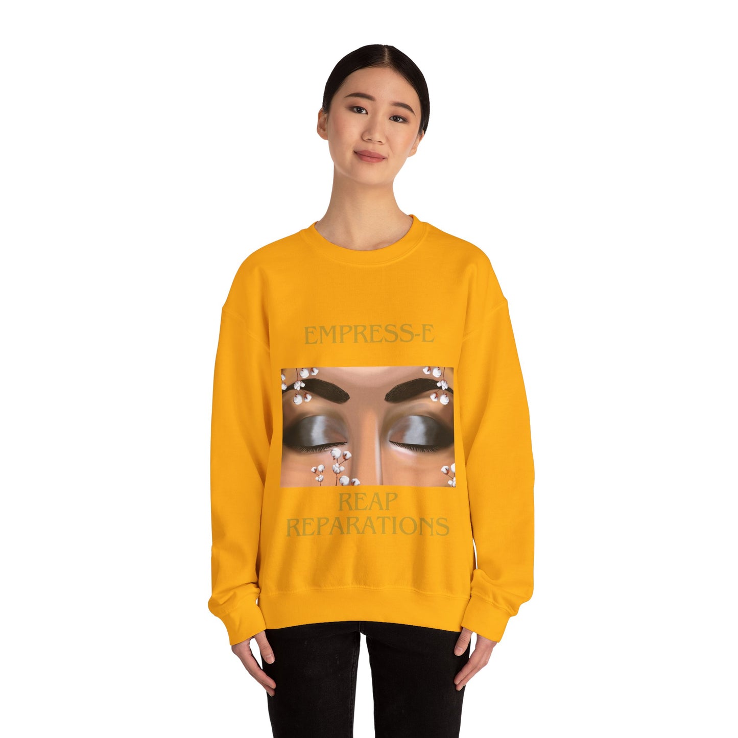 Unisex Heavy Blend™ Crewneck Sweatshirt. : EMPRESS-E. COTTON FIELD.